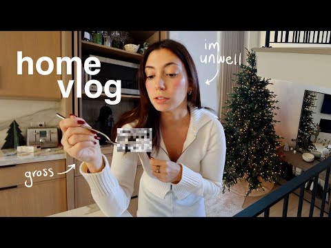 HOME VLOG (i'm sick): grocery haul, making soup & eating weird things