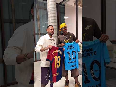 ❤️ Lamine Yamal et Neymar échangent leurs maillots (Barça & Santos) #football #shorts