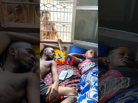 The thief did not think that the temptation to steal two phones at once would overwhelm him 😵