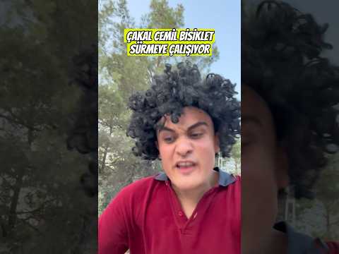 Çakal cemil bisiklet kullanmaya çalışıyor 😓