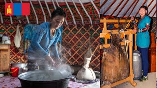 മംഗോൾ നാടോടികളുടെ ചാരായം കുടിലിൽ / Mongolian arack macking yurt