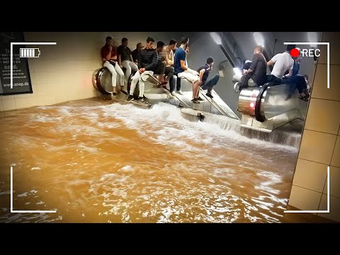 شاهد قدرة الله في أغرب الفيضانات المرعبة ستجعلك تقف مدهوشًا أمام عظمة الخالق!!