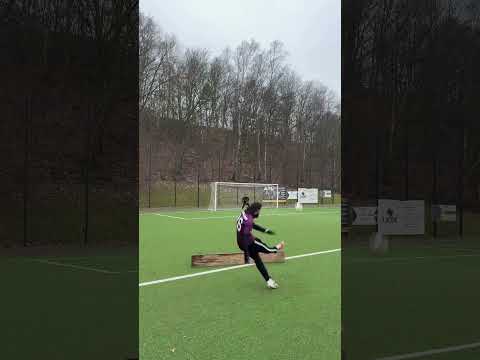 Goalkeeper #football #goals #soccer #goalkeeper #shorts #ronaldo #mercy