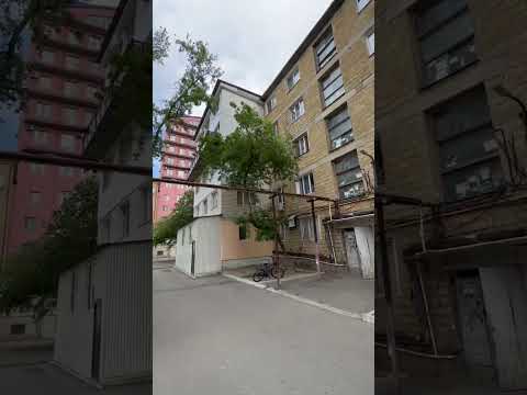 Как вам балконный пристрой еще одной пятиэтажки к пятиэтажке ? #инвестор #строительстао #архитектура