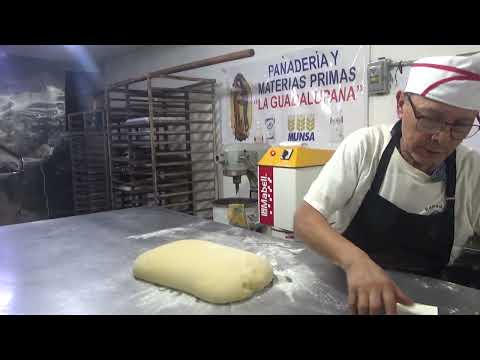 PAN GRANDE ELABORADO CON MIEL