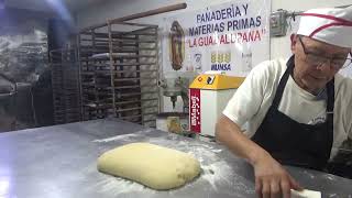 PAN GRANDE ELABORADO CON MIEL