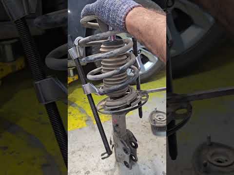 shock absorber changing #automotive