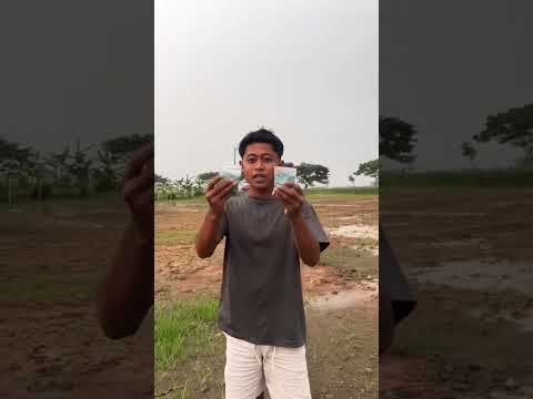 Satriya HM || tebar biji rumput golf di lapangan tempat kita main bola #satriyahm #sepakbola