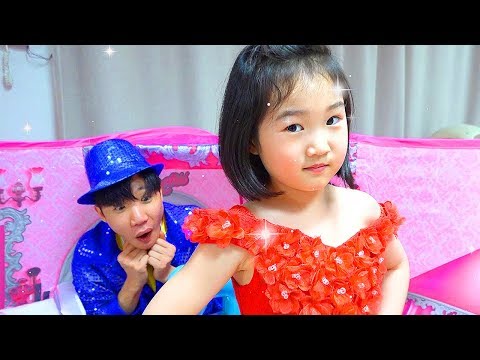 Juego de boram con máquina de coser de juguete para niños
