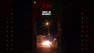 Moto se incendió en la Av 25 de julio, a la altura del mall del sur, #guayaquil
