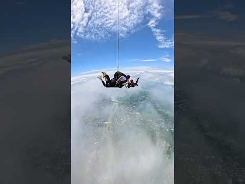 Skydiving || Jumping Into Blue Skies  #youtube #youtubeshorts #skydiving #hittvfun #fun #adventure