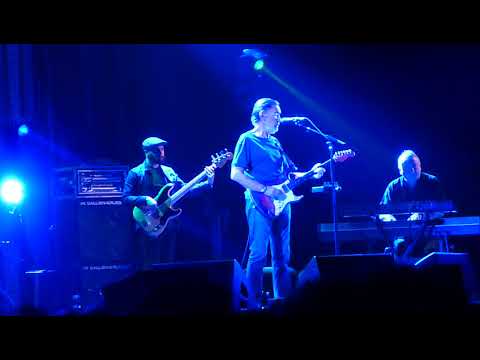 Chris Rea -Nothing Left Behind (Live In Budapest 2017.11.06.)