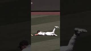 Dylan Moore makes a sick catch for a sick edit in Centerfield #mlb #baseball #shorts