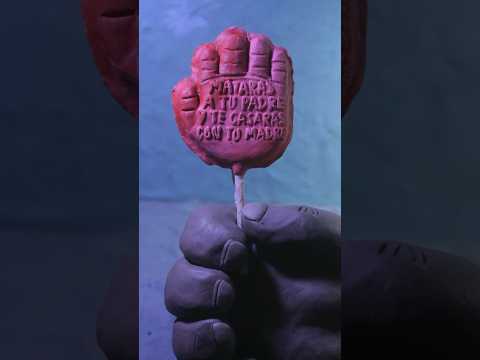 Felicidades a todas las mamis en su día #humor #miedo #animation #stopmotion #pelicula