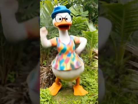 เป็ดยักษ์ #ขำๆ #funny #กดติดตาม #youtubeshorts #shortvideo #subscribe #funnyshorts #funnyvideo