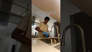 limpando as maquiagens da minha namorada