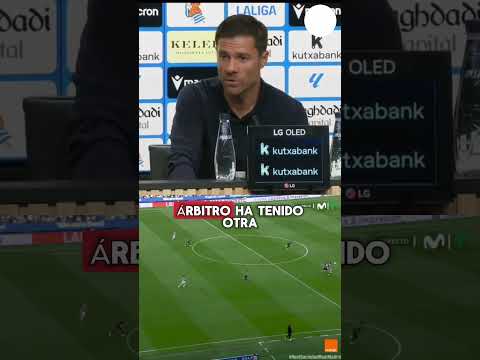Xabi Alonso: “No entiendo la tarjeta roja a Huijsen"