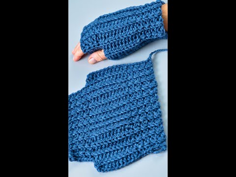 Fast and easy crochet fingerless gloves tutorial! Miarti🧶