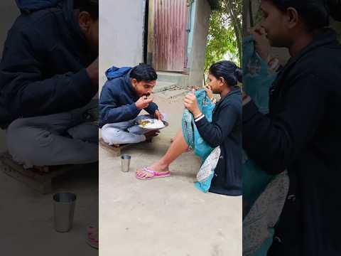bhai ne kya dekh liya 😃#shorts #comedy #funny #youtubeshorts #shortsfeed #ytshorts