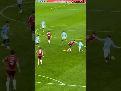 Amad’s winner from the away end 🔥#manutd #amad #diallo #city #goal #amorim #awaydays