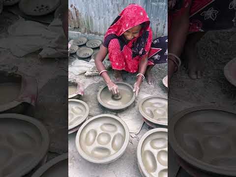 কাচি পোড়া পিঠার খাজ তৈরি করা দেখু'ন |