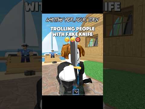 fake knife prank🙌🏼 #roblox #robloxmm2 #robloxmurdermystery2 #mm2 #prank #trolling