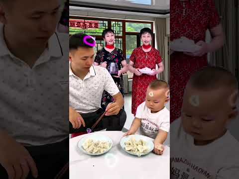 Baby playing with dad is so funny!!😂 パパのはナシ！ちびのジャッジは絶対😂🍽️✨