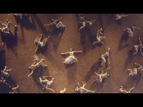 CLARA - URAGANI (Official Video)
