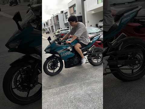 Encendiendo todos los carros en un video 🚗