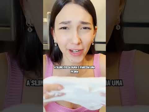 Luluca faz slime de Natal... e dá errado! #Luluca #Slime #Shorts