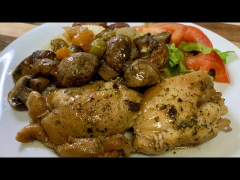 "Pollo con Champiñones Fácil y Rápido | El truco que lo deja lleno de sabor "/ contramuslos ”