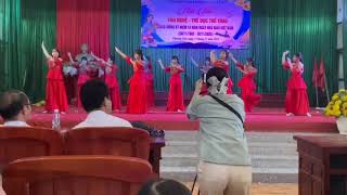 Việt Nam tôi hùng cường lớp 8A6 trường THCS Phượng Sơn số 2