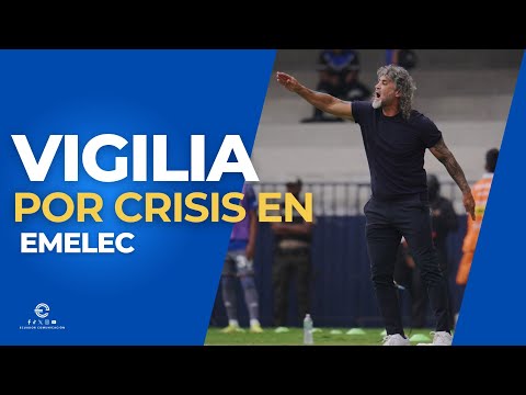 HINCHAS DE EMELEC SE UNEN PARA SALVAR AL EQUIPO DE EMELEC