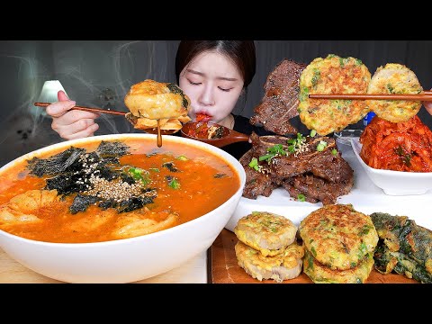 ASMR MUKBANG | 얼큰하고 찐한 매운떡국 🔥 떡만둣국, 전, LA갈비 설날음식 먹방! Spicy Tteokguk (Rice Cake Soup) Jeon & Galbi