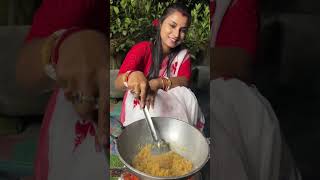 শ্বশুর বাড়ির সবার জন্য লক্ষ্মীপূজোয় নাড়ু বানালাম#cooking #villagefood