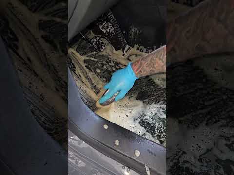 #asmr #automobile #car #detailing #carcleaning #cleaning #carwash #details #satisfying