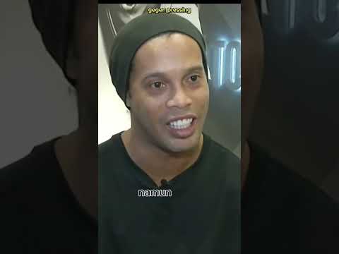 ALASAN RONALDINHO SANGAT SAYANG KEPADA MESSI