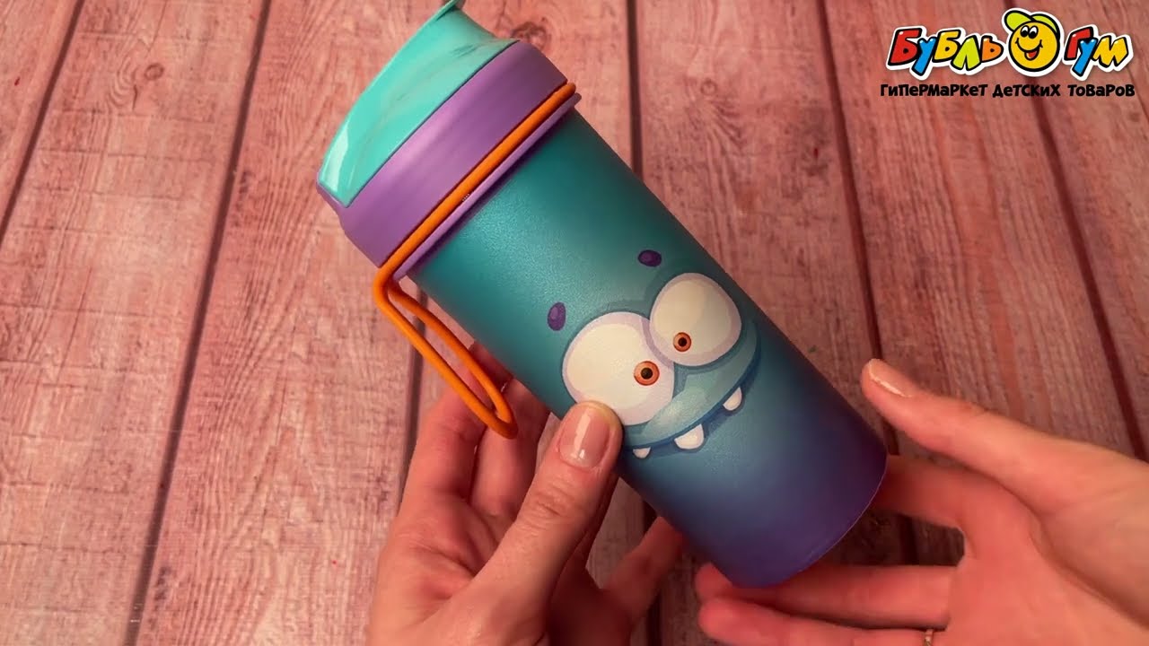 Стакан Пластишка с петлей с монстриком голубой 400мл - видео