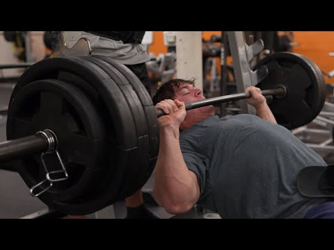 The Bulk Day 105 - Chest - Heavy Incline and Thought Control