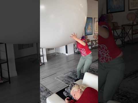 لن تصدق كيف فاجأت امها بعد غياب سنوات😱😳❤#shorts #shortvideo #youtubeshorts