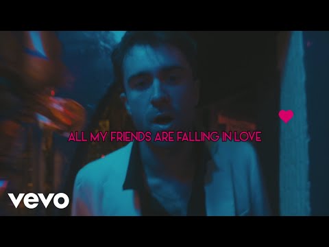 All My Friends Are Falling In Love - The Vaccines 