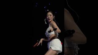 JIHYO During “Moonlight Sunrise” in Austin ✨ #twicelive #thisisforworldtour (cr.og)