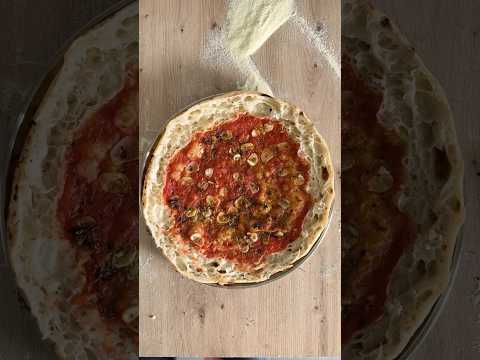 Así se come la Pizza Napolitana #pizza #food #recipe