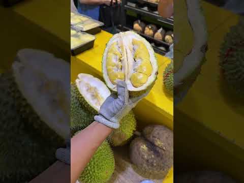 DURIAN BENTUKNYA UNIK #durian #masduren