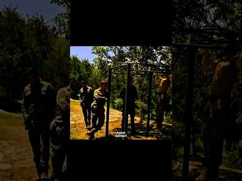 "Komutan, yeni gelen askere eğitim veriyor.." #komutan #yeni #eğitim #fyp #keşfet