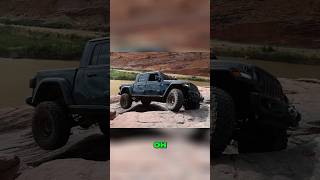 This is what 30° of ROLL in a Gladiator looks like!