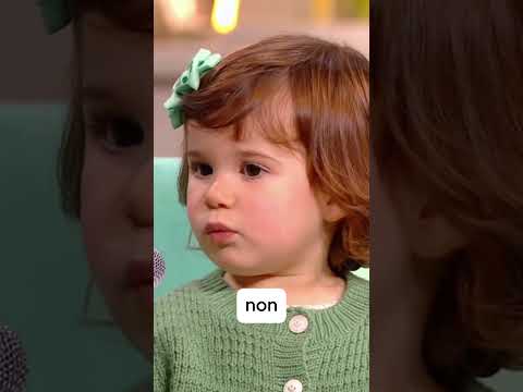 Toute petite fille révèle Mamie est plan infaillible 😂 #shorts #babytalk #dadlife