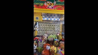WINNING CASH FROM THE CLAW MACHINE