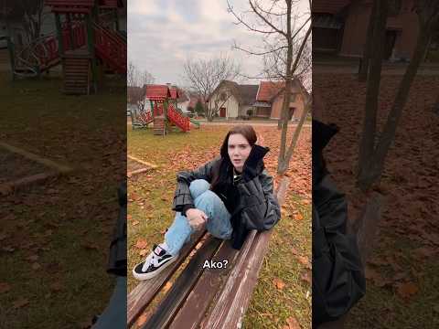 Vieš ako sa povie krave, ktorá má len dve nohy ?