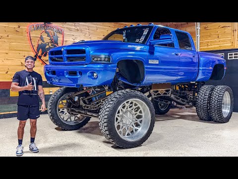 Putting $100K Lamborghini Interior in my +20 Year Old 2nd Gen Cummins!